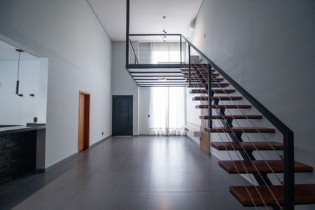 Casa de condomínio para alugar com 170m², 3 quartos e 2 vagas Casa de condomínio para alugar com 170m², 3 quartos e 2 vagasSala