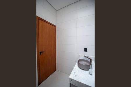 Casa de condomínio para alugar com 170m², 3 quartos e 2 vagas Casa de condomínio para alugar com 170m², 3 quartos e 2 vagasBanheiro da Suíte 3