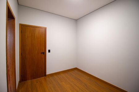 Casa de condomínio para alugar com 170m², 3 quartos e 2 vagas Casa de condomínio para alugar com 170m², 3 quartos e 2 vagasSuite 2