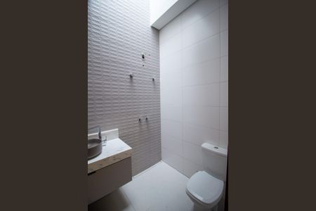 Casa de condomínio para alugar com 170m², 3 quartos e 2 vagas Casa de condomínio para alugar com 170m², 3 quartos e 2 vagasBanheiro da Suíte 3