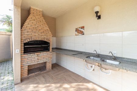 Apartamento à venda com 46m², 2 quartos e 1 vaga Apartamento à venda com 46m², 2 quartos e 1 vagaÁrea comum - Salão de festas