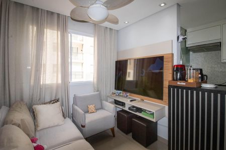 Sala  de apartamento para alugar com 2 quartos, 42m² em Parque Reboucas, São Paulo