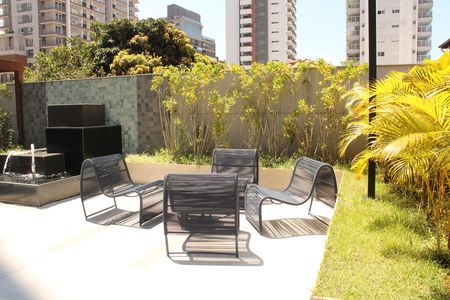 Studio à venda com 25m², 1 quarto e sem vagaÁrea comum - Piscina