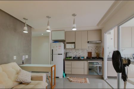 Sala de apartamento para alugar com 2 quartos, 55m² em Vila Monumento, São Paulo
