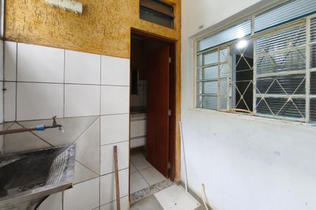 Casa para alugar com 100m², 2 quartos e 2 vagasÁrea de Serviço