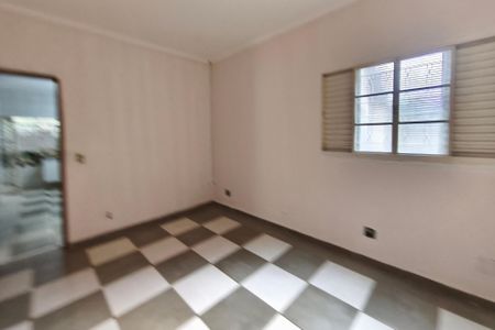 Casa para alugar com 100m², 2 quartos e 2 vagasQuarto 2