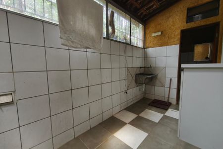 Casa para alugar com 100m², 2 quartos e 2 vagasÁrea de Serviço