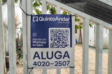 Casa para alugar com 100m², 2 quartos e 2 vagasPLACA INSTALADA NA FACHADA