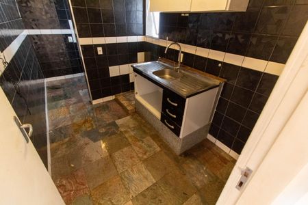 Apartamento para alugar com 70m², 3 quartos e 1 vagaCOZINHA