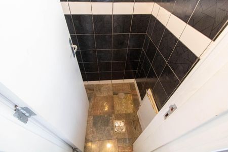 Apartamento para alugar com 70m², 3 quartos e 1 vagaBANHEIRO DA ÁREA DE SERVIÇO