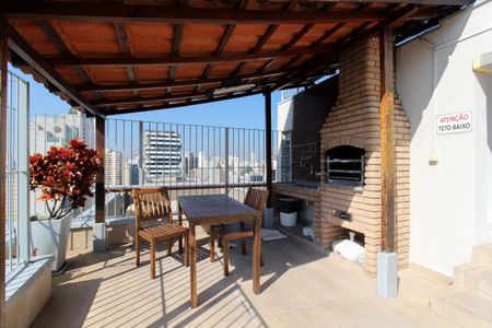 Apartamento à venda com 51m², 1 quarto e sem vagaÁrea comum - Churrasqueira