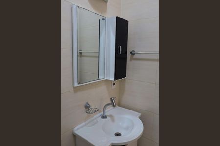 Casa de condomínio à venda com 63m², 2 quartos e 1 vagaBanheiro