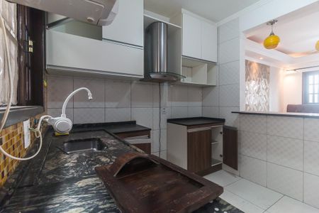 Casa de condomínio para alugar com 64m², 2 quartos e 1 vagaCozinha