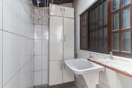 Casa de condomínio para alugar com 64m², 2 quartos e 1 vagaÁrea de Serviço