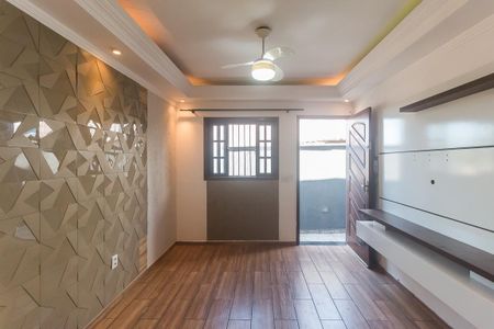 Sala de casa de condomínio para alugar com 2 quartos, 64m² em Jardim Layr, Mogi das Cruzes