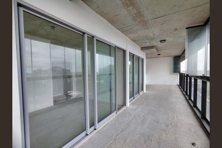 Apartamento para alugar com 104m², 3 quartos e 1 vaga Apartamento para alugar com 104m², 3 quartos e 1 vagaVaranda