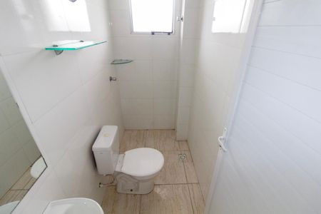 Apartamento para alugar com 44m², 2 quartos e sem vagaBanheiro