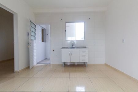 Apartamento para alugar com 44m², 2 quartos e sem vagaSala e Cozinha