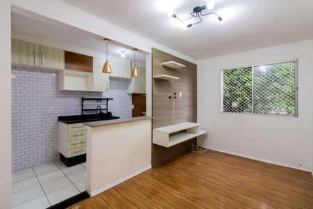 Sala de apartamento para alugar com 2 quartos, 47m² em Morros, Guarulhos
