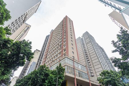 Apartamento para alugar com 60m², 2 quartos e sem vagaFachada