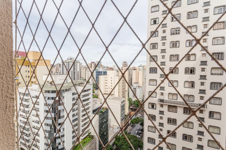 Vista do Quarto 1 de apartamento para alugar com 2 quartos, 60m² em Lourdes, Belo Horizonte