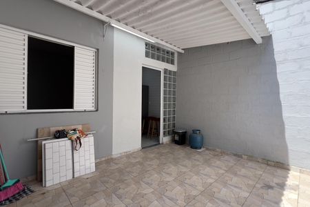 Casa de condomínio para alugar com 68m², 2 quartos e 2 vagasCozinha e Área de Serviço