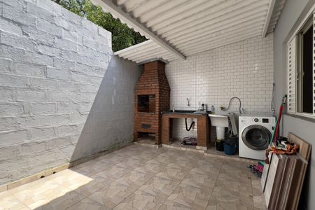 Casa de condomínio para alugar com 68m², 2 quartos e 2 vagasCozinha e Área de Serviço