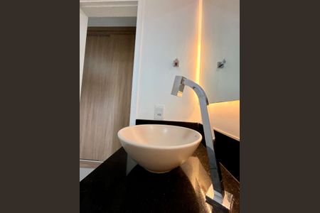 Apartamento para alugar com 56m², 2 quartos e 1 vagaBanheiro da Suíte