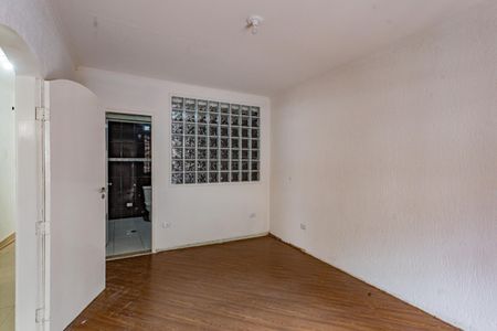 Casa à venda com 170m², 3 quartos e 4 vagas Casa à venda com 170m², 3 quartos e 4 vagasSuíte