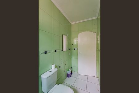 Casa à venda com 170m², 3 quartos e 4 vagas Casa à venda com 170m², 3 quartos e 4 vagasBanheiro Social