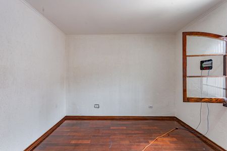 Casa à venda com 170m², 3 quartos e 4 vagas Casa à venda com 170m², 3 quartos e 4 vagasQuarto 2