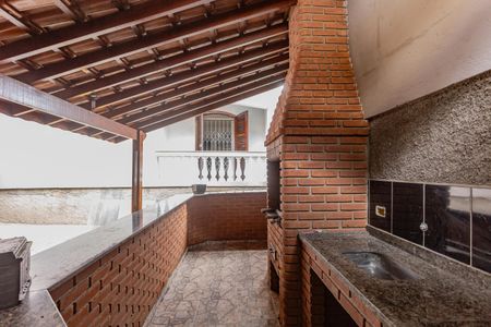 Casa à venda com 170m², 3 quartos e 4 vagas Casa à venda com 170m², 3 quartos e 4 vagasÁrea gourmet