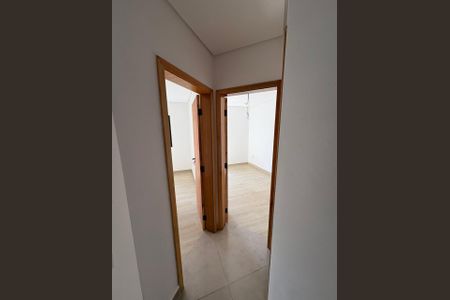 Apartamento à venda com 72m², 2 quartos e 1 vagaCorredor