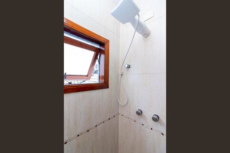 Casa à venda com 250m², 3 quartos e 3 vagas Casa à venda com 250m², 3 quartos e 3 vagasBanheiro 2