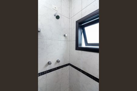 Casa à venda com 250m², 3 quartos e 3 vagas Casa à venda com 250m², 3 quartos e 3 vagasBanheiro da Suíte