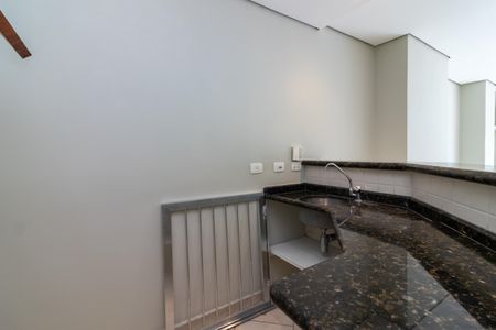 Casa à venda com 250m², 3 quartos e 3 vagas Casa à venda com 250m², 3 quartos e 3 vagasGaragem