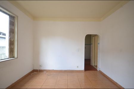 Casa para alugar com 79m², 2 quartos e sem vagaSala