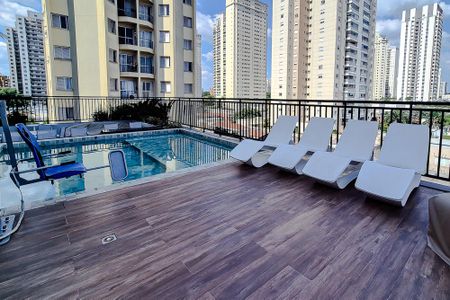 Studio à venda com 25m², 1 quarto e sem vaga Studio à venda com 25m², 1 quarto e sem vagaÁrea comum - Piscina