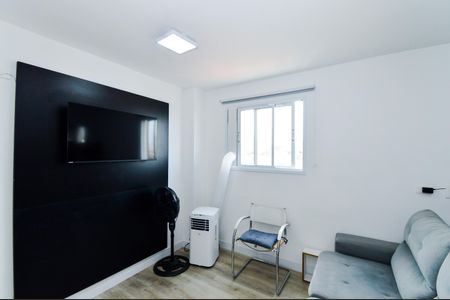 Sala de apartamento para alugar com 1 quarto, 44m² em Vila Galvão, Guarulhos