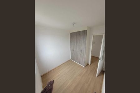 Quarto de apartamento para alugar com 2 quartos, 43m² em Jardim Marpu, São Paulo