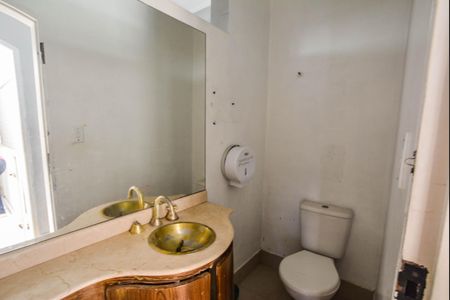 Lavabo de casa para alugar com 5 quartos, 322m² em Vila Curuçá, Santo André