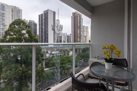 Studio para alugar com 38m², 1 quarto e 1 vagaVaranda