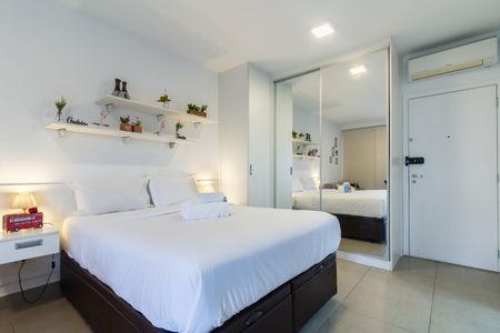 Studio para alugar com 38m², 1 quarto e 1 vagaSala/Quarto