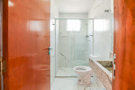 Banheiro de apartamento para alugar com 1 quarto, 42m² em Vila Sonia, São Paulo