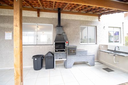 Apartamento à venda com 42m², 2 quartos e sem vaga Apartamento à venda com 42m², 2 quartos e sem vagaChurrasqueira