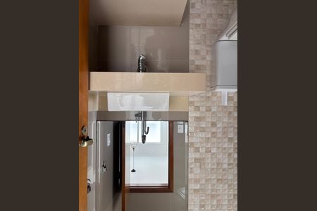 Casa à venda com 126m², 3 quartos e 2 vagasBanheiro Social 