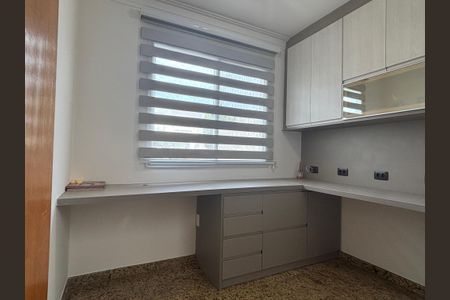 Casa à venda com 126m², 3 quartos e 2 vagasSala