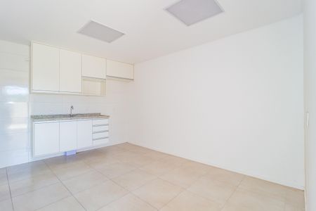 Sala de apartamento para alugar com 2 quartos, 40m² em Vila Bertioga, São Paulo