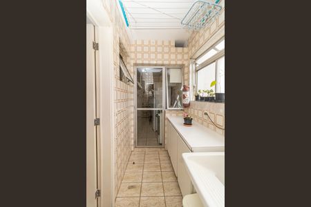 Apartamento à venda com 70m², 3 quartos e 1 vagaÁrea de Serviço