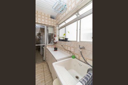 Apartamento à venda com 70m², 3 quartos e 1 vagaÁrea de Serviço